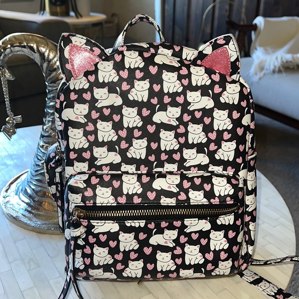Mini Kitten Backpack 🐈‍⬛